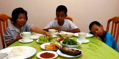 Tips Sahur agar Tidak Mudah Lapar dan Haus dalam Berpuasa