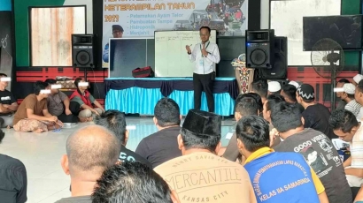 Gandeng BNN Kota Samarinda, Warga Binaan Lapas Narkotika Samarinda Ikuti Kegiatan Seminar tentang Narkoba