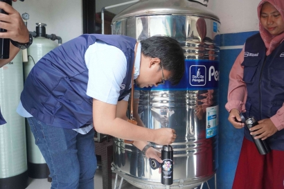 Air Bersih Siap Konsumsi di Bantargebang
