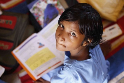 Mengembangkan Literasi di Indonesia