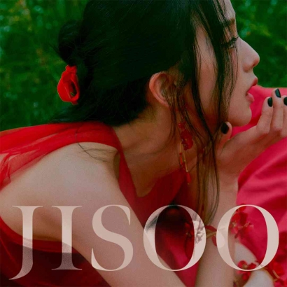 Wah, Sultan! Jisoo Blackpink Bagikan Freebies Dior kepada Blink yang Datang ke Inkigayo