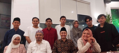 Bukber DPC APSI Kediri dan Fakultas Syari'ah UIT Lirboyo: Konsolidasi Dosen Praktisi Kolaborator
