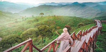 Wisata Alam Taman Langit 360 Pangalengan, Cocok untuk Bawa Pasangan ataupun Keluarga