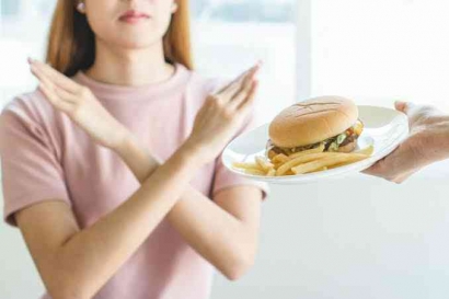 Yulia Balthschun Penulis Buku I Hate Diet Bagikan 5 Cara Menstabilkan Nafsu Makan