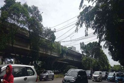 Masalah Instalasi Kabel di Jalan TB Simatupang Jakarta