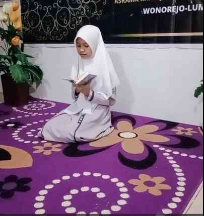 Mencari Berkah Ramadhan dengan Kegiatan Tasmi' Al-Quran di Ponpes Syarifuddin-Lumajang