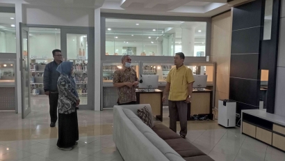 Kepala UPT Perpustakaan Proklamator Bung Hatta Terima Kunjungan Wakil Ketua DPRD Riau