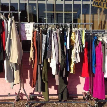 Opini Para Penjual Pakaian Bekas di Instagram tentang Adanya Larangan Thrifting