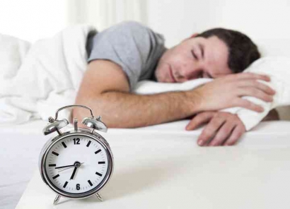 Cara Mudah yang Dapat Dilakukan untuk Mengatur Pola Tidur Sehat