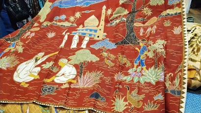 Cerita Folklor dalam Selembar Kain Muria Batik