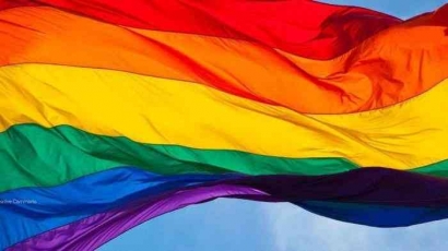 Antara Kebebasan Seksual dan Keyakinan Agama: Kontroversi LGBT dalam Perspektif Keagamaan
