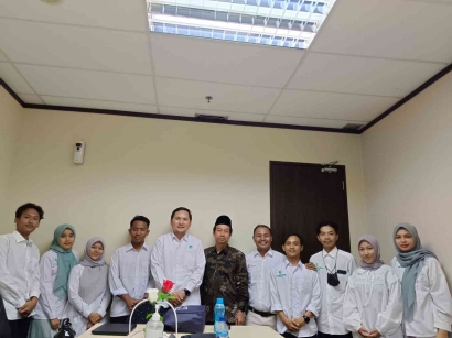 Pantau Mahasiswa, Kaprodi MPI UIN Malang Monev Magang MBKM 2023 di Kemenag RI