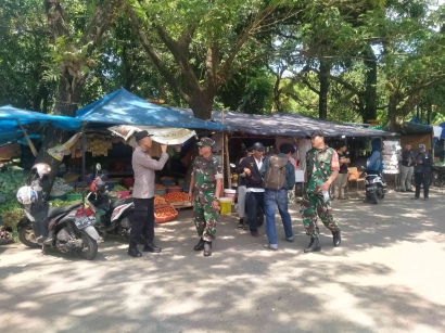 Arus Lalu Lintas GOR Sudiang Sering Macet, Tripika Kecamatan Biringkanaya Lakukan Penertiban Pedagang dan Parkir Liar