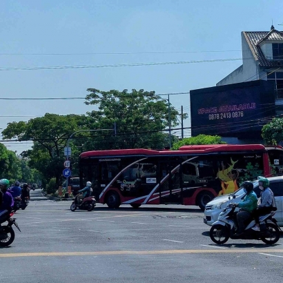 Transportasi Umum di Surabaya: Minat Masyarakat dan Efektivitasnya dalam Mengurangi Kemacetan