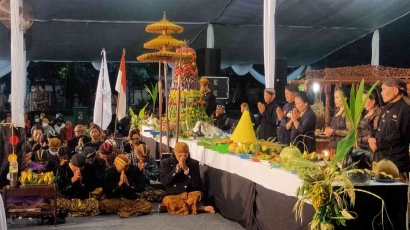 Ruwatan di Kota Surabaya: Memperkuat Ikatan Sosian Melalui Tradisi Spiritual