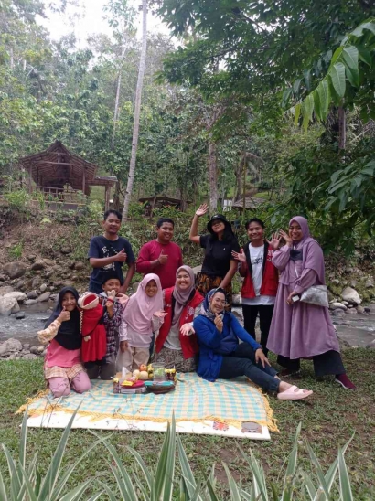 Mengikuti Kegiatan Shooting Program 'Amazing Indonesia' TVRI Lampung