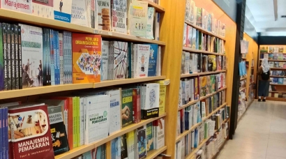 Eksistensi Gramedia dan Kehadiran Buku sebagai Jendela Dunia