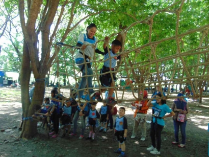 Perbedaan Outbound dan Outing