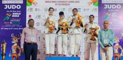 Tazeem Fayaz dari Srinagar Meraih Medali Perak di Kejuaraan Judo Antar Universitas Seluruh India