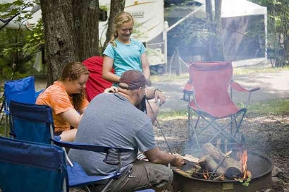 Rahasia Camping Keluarga: Cara Mengubah Akhir Pekan Biasa Menjadi Petualangan Luar Biasa
