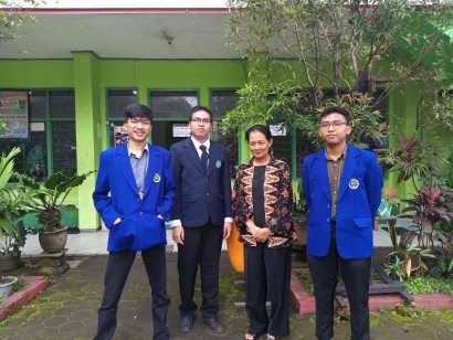 Pengalaman Mahasiswa Seni Rupa Asistensi Mengajar Angkatan 5 di SMP Taman Siswa Malang