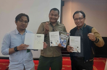 Pengalaman Belajar Menulis dengan Prof. Mudrajad Kuncoro