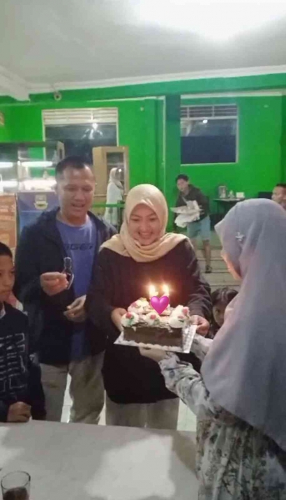 Trip and Suprise Birthday (4)