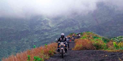 Berwisata Melalui Touring, Mid Ride RoRI Jakarta Pilih Tanah Priangan
