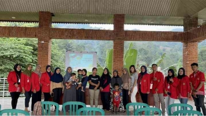KKN UNTAG Surabaya! Melaksanakan Pendampingan Manajemen Persediaan pada Pelaku UMKM Desa Jembul