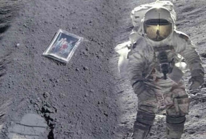 Kisah Apolo 16, Foto Keluarga yang Ditinggalkan di Bulan