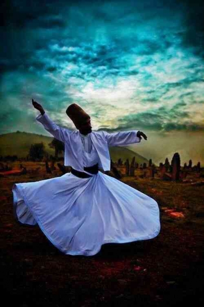 Belajar dari Maulana Jalaludin Rumi Sang Sufi Persia