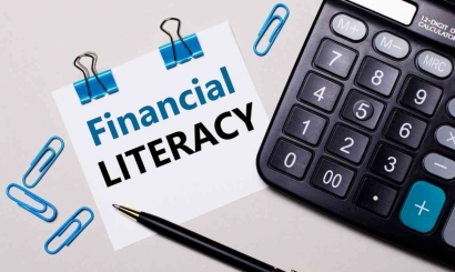 Meningkatkan Kemampuan Keuangan untuk Masa Depan Lebih Stabil melalui Literasi Financial