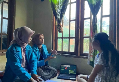 Pentingnya Menjaga Kesehatan Reproduksi, Mahasiswi KKN Unriyo Lakukan Penyuluhan di Dusun Padangan.