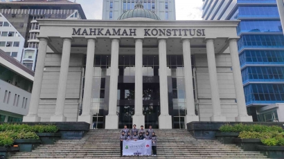 Timang-timang Mahkamah Konstitusi Republik Indonesia