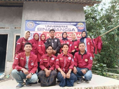 Arahan DPL KKM Kelompok 40 UNIBA untuk Persiapan Kampung Bersih, HUT RI, dan Pengembangan UMKM Desa