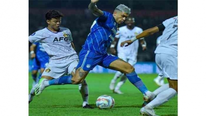 Sukses Comeback Persik Kediri, Persib Bandung Raih Kemenangan Perdana Musim Ini