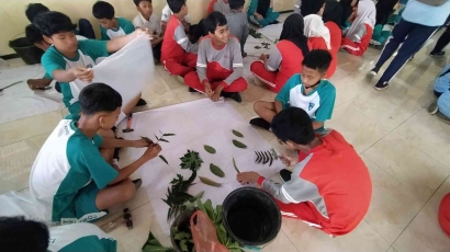 Pelatihan Batik Ecoprint sebagai Program SDGs Kampus Mengajar di SMP Negeri 2 Tawangmangu