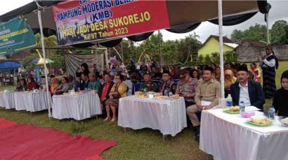 MMD-568 Universitas Brawijaya Menyukseskan Acara HARJADES Sukorejo ke-97