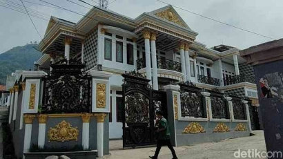 Kampung Sultan, Kisah Sukses Para Perajin Tas di Garut