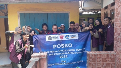 Mahasiswa KKNT-UMMI Membantu UMKM Desa Cibolangkaler Mendaftar Sertifikasi Halal Gratis