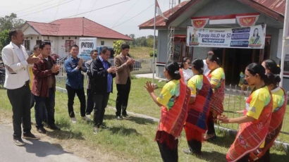 Anggota DPR RI Lamhot Sinaga Reses di Desa Parulohan Lintong Nihuta, Humbang Hasundutan