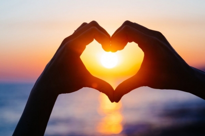 Dinamika Psikologi Cinta: Antara Self-love, Narsisme, dan Cinta Sejati