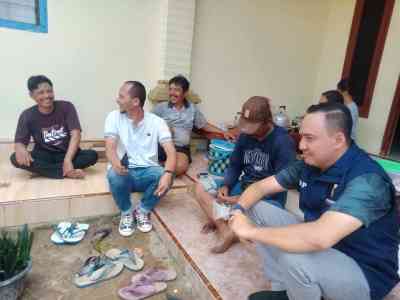 Jumat Berkah, Dua Anggota DPRD di Lampung Timur Silaturahmi Dengan Warga