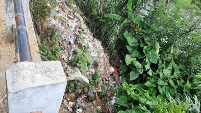 KKNT-I IPB Ajak Masyarakat Desa Klesem Mengidentifikasi Jenis Sampah dan Pengelolaannya