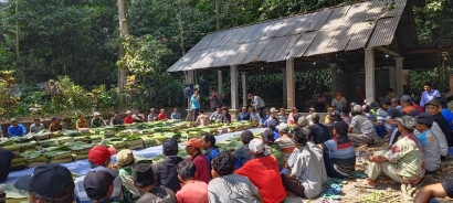 Tradisi Selametan Lengkong: Mengulik Kearifan Lokal dalam Upacara Adat di Pepunden Omben Banteng