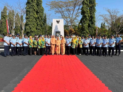 Hormati Jasa Para Pahlawan, Petugas Rutan Boyolali Gelar Tabur Bunga dalam Rangka HDKD ke-78