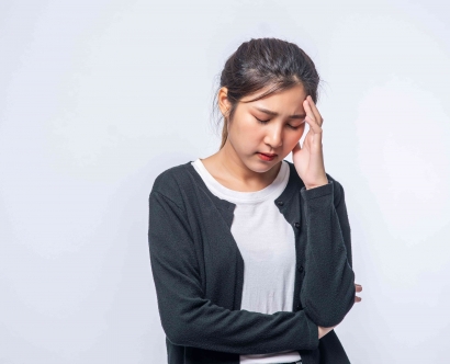 Penyebab Sakit Kepala Saat Haid dan Cara Mengatasinya