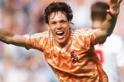 Sang Legenda Belanda: Marco van Basten dan Gol Indahnya