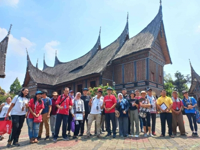 Mengenal Adat Sumatera Barat