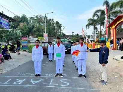 Meriah! Ratusan Kelompok Ikuti Lomba Gerak Jalan di Desa Karangharjo dalam Rangka Memeriahkan HUT RI